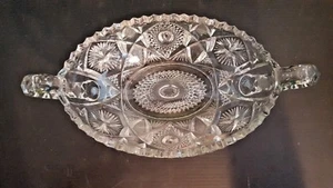Elegant Beautiful Pressed Glass Oval Decorative Bowl W/Saw Tooth Edge - Picture 1 of 4