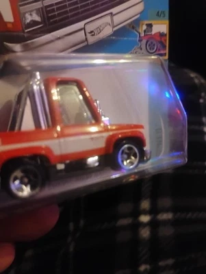 Hot Wheels Factory Error Toon'd 83 Chevy Silverado VHTF LOOK - Image 1 of 4