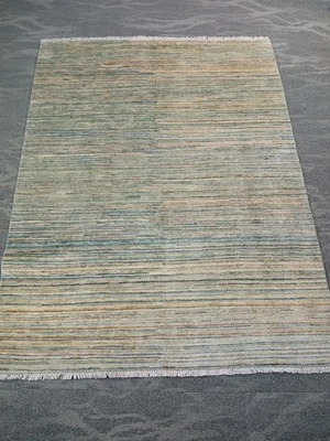 Alfombra oriental contemporánea a rayas multicolor Gabbeh anudada a mano 5X7 pies Foto 1 de 4