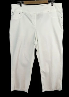 Ruby Rd. Cropped Capri Pants Womens 16 White Raw Hem Stretch Pull On Slimming - Image 1 of 4