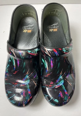 Dansko Shoes Sz 8.5 41 Xp 2.0 Womens Work Patent Clogs Black w Color Slip Resist - Image 1 of 4