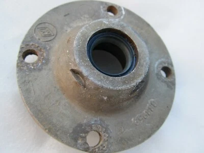 0435702  0338958  CRANKCASE HEAD ASSY Evinrude / Johnson 40-70HP 1993-1998 - Image 1 of 4