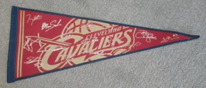 Cleveland Cavaliers 2003-04 Pennant Full Size Roster Faux Signatures - Picture 1 of 4
