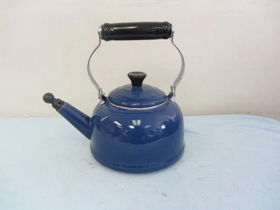 Le Creuset  2 Qt Tea Kettle Blue Enamel Folding Handle Pull-Out Spout Whistle - Image 1 of 4