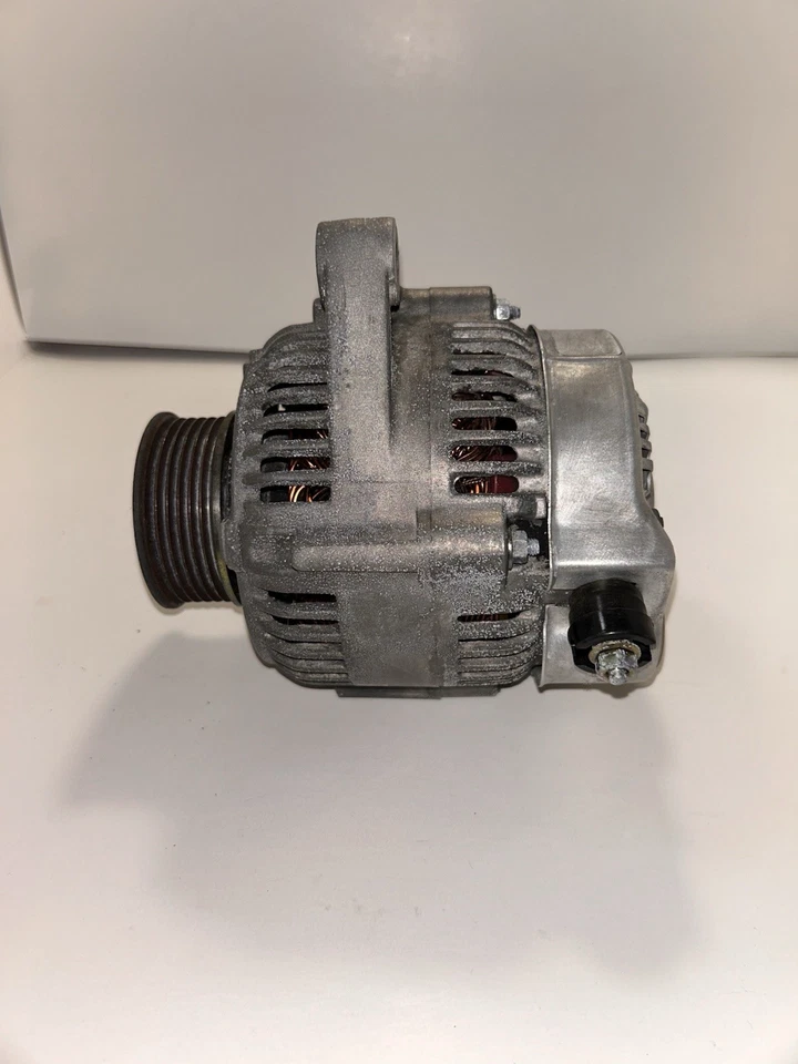 Alternador Reman para Honda Accord 1994-1997 2,2 L 4 cilindros Foto 1 de 3