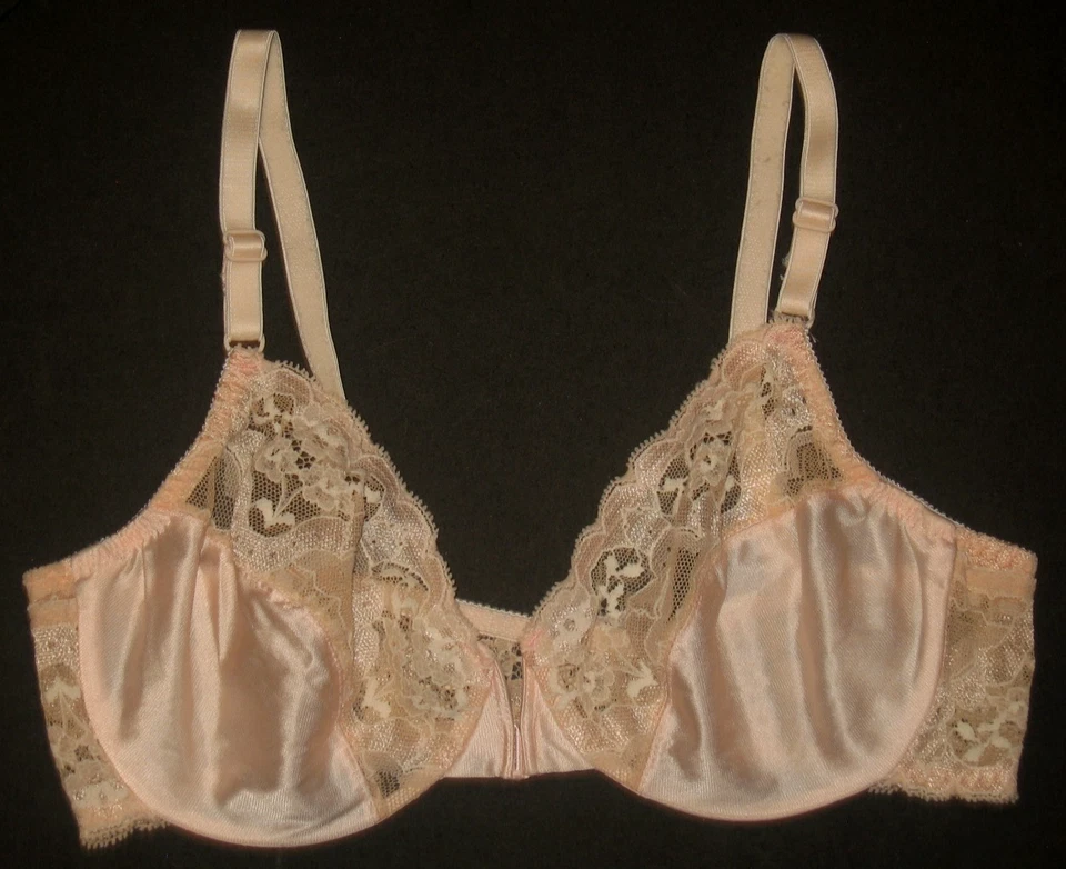 Sujetador de Colección Años 80 LILY OF FRANCE Sedoso Suave Rosa Satinado Floral Encaje Cierre Frontal 36C Foto 1 de 4