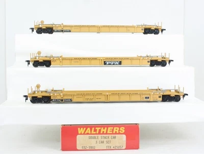 HO Walthers 932-2902 Trailer Train 3 Car 70’ Thrall Double Stack Cars TTX 25057 - Image 1 of 4