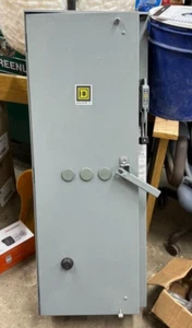 Sq D Size 3 Nema 3-12 Motor Starter Disconnect with Size 3 Motor Logic Starter - Picture 1 of 7