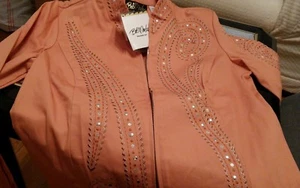 Embellished Womans Jacket (Wearable Art) by Bill Mackie - Bild 1 von 5
