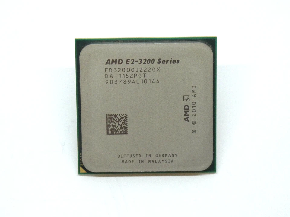 AMD E2-Series E2-3200 2.4 GHz - ED3200OJZ22GX  - Socket FM1 - Image 1 of 1