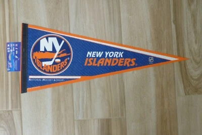 VINTAGE  2008   FELT  PENNANT NEW YORK ISLANDERS - Image 1 of 3