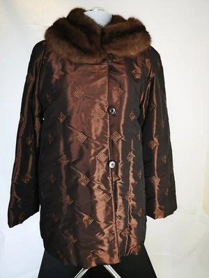 Sehr schöner brauner Wintermantel von OMI (Marke) aus Seide. - Bild 1 von 4