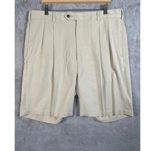 Jos A Bank Silk Shorts Mens 38REG Pleated Front Khaki Beige Casual Golf Office - Picture 1 of 7
