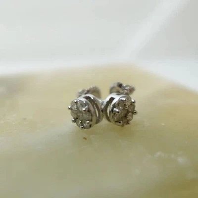 14k White Gold Earrings UD Unique Designs diamond stud Cluster pave - Image 1 of 4