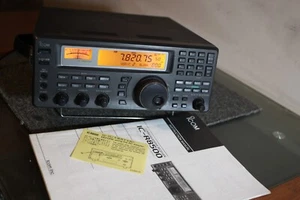 Icom IC-R8500 All Mode Receiver 0.1~2000MHz - Picture 1 of 9