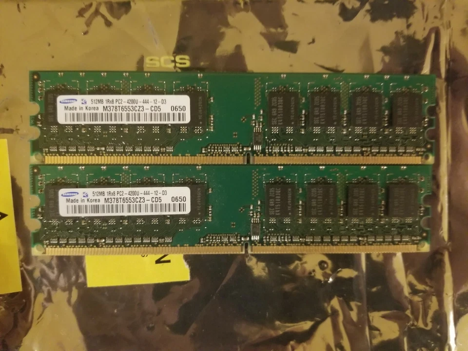 Samsung M378T6553CZ3-CD5 2x512Mb PC2-4200 533Mhz DDR2 Desktop Memory RAM - Image 1 of 1