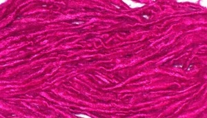 1 Qualität Tiefrosa Farbe Recycelt Sari Seide Stricken Häkeln Gewebt Garn 100 Gramm - Bild 1 von 2