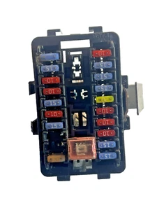 Suzuki Fuse Box Control Unit - Picture 1 of 6