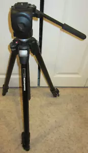Manfrotto Tripod 3011BN and 3130 Manfrotto Fluid Head with Quick Release Plate - Picture 1 of 18