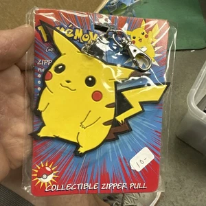 De colección 2000 Nintendo Pokemon Pikachu Coleccionable Cremallera Tirador Nuevo - Imagen 1 de 2