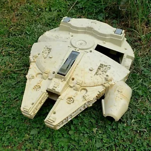 Vintage 1979 STAR WARS Millennium Falcon Action Figure Space Ship Kenner - Picture 1 of 12