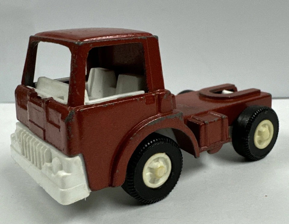 Tootsie Toy Vintage Semi Camión Cabina Rojo 1970 Vintage Diecast Foto 1 de 4