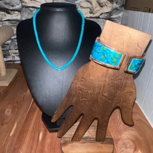 Türkis Halskette und blaue Creolen und Armbänder - Bild 1 von 13