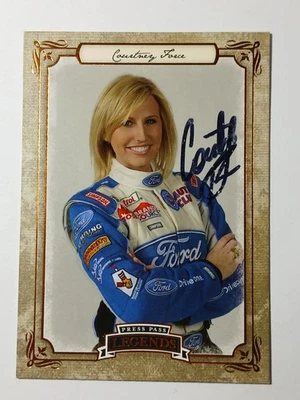 2010 PRESS PASS LEGENDS COURTNEY FORCE AUTOGRAPHED CARD NHRA JOHN FORCE DAUGHTER - Image 1 of 4