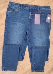 NWT Gloria Vanderbilt Amanda Midrise Skinny Jeans Size 16 Average. BOX 32 - Picture 1 of 7