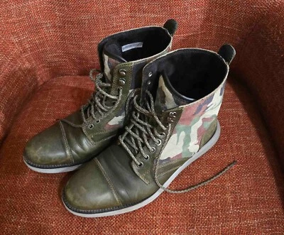 [MEN'S 8.5] COLE HAAN Lunargrand Boots Green Camo Waterproof Grey Sole  - Image 1 of 4