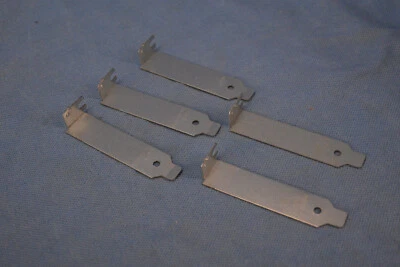 5 Computer Slot Bracket Blank Rear Filler Cover Plate Half Height 8T440 (A0840) - Image 1 of 4