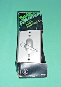 Vintage Slater Silver Switch Assembly Outdoor Single Pole Switch 94854 NOS - Picture 1 of 4