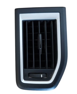 Nissan Titan y Titan XD 2016-2021 tablero exterior lado derecho rejilla de ventilación de aire OEM Foto 1 de 4