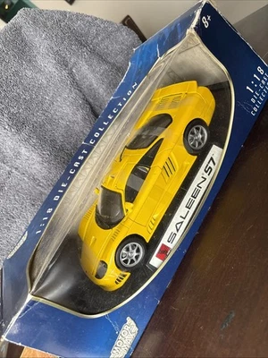 1/18 Scale Diecast Car Saleen S7 Yellow by Motormax Model Collectible - Image 1 of 4