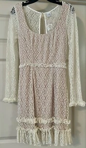 Selfie Leslie Birkin Ruffle Trim Hemline Size M Long Sleeve Delicate Embroidery  - Picture 1 of 11