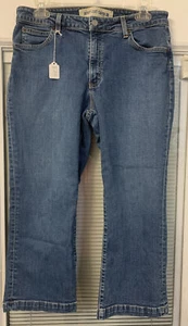 Gap Boot Cut Capri Jeans Size 14 Inseam 24 - Picture 1 of 4