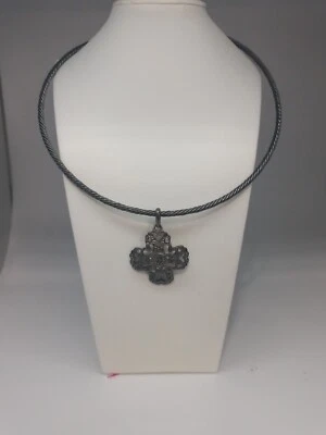 Premier Designs старинный серебристого тона веревки крутящий момент «Родственный крест» подвеска ожерелье - Изображение 1 из 4