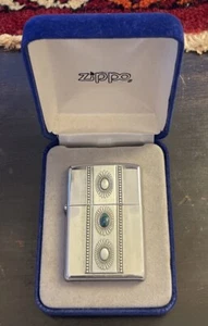 Zippo Lighter Marble Column Emblem 2001 Design - Picture 1 of 2