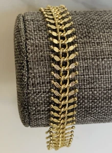 Bracelet vertèbres doré Fallon bijou 7,5 pouces élégant cool minimal neuf sans étiquette - Photo 1/19