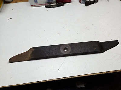 GRAVELY M106 30" Deck Heavy 3/8" Blade Bush Hog - Image 1 of 4