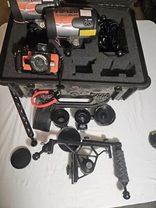 Nikon - Nikonos V analoge Unterwasserkamera Set mit Tasche & extra Objektiven, & Licht - Bild 1 von 7