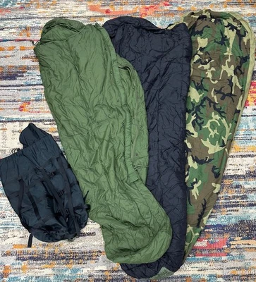 USGI Military ECW Modular Sleep System 4 Piece Sleep System Woodland, See Video - Image 1 of 4
