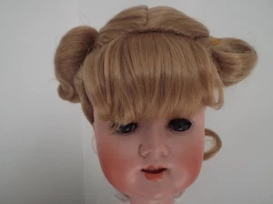 PELUCA DE MUÑECAS EN RACIMOS RUBIOS TIRADOS Se adapta a la cabeza circ 13-14 pulgadas Código AMANDA - Imagen 1 de 2