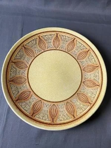 Vintage Taylor Smith & Taylor Ironstone Honey Gold Dinner Plate jl - Picture 1 of 2