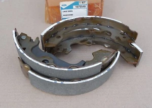 Ford Focus Brake Shoes 1998 - 2005 Ford Finis 1075549 - 98AB-2200-BD 1126158 - Picture 1 of 6