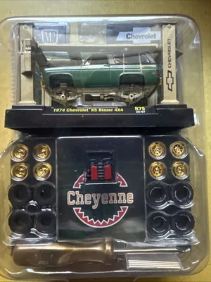 M2 Machines CHASE 1974 Chevrolet K5 Blazer 4x4 Model Kit 1 of 750 RARE - Image 1 of 4