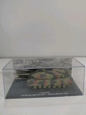 1/72 Scale Leopard 2 A5 German WWII Army Tank @ Orahovac (Kosovo) w/Case - Image 1 of 4