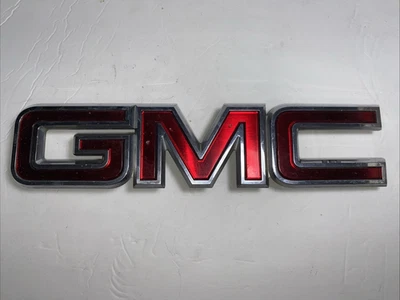 07-14 GMC Sierra Yukon GMC Acadia parrilla delantera emblema logotipo insignia OEM Foto 1 de 4