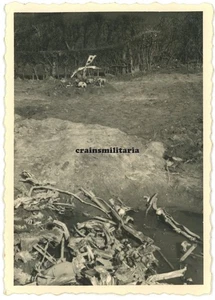 Orig. Foto englische Vickers-Wellington Flugzeug Wrack WIMILLE Frankreich 1941 - Picture 1 of 1