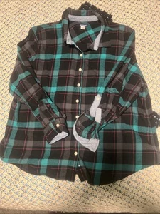 basic editions Woman’s 2xl Plaid Shirt. - Picture 1 of 11